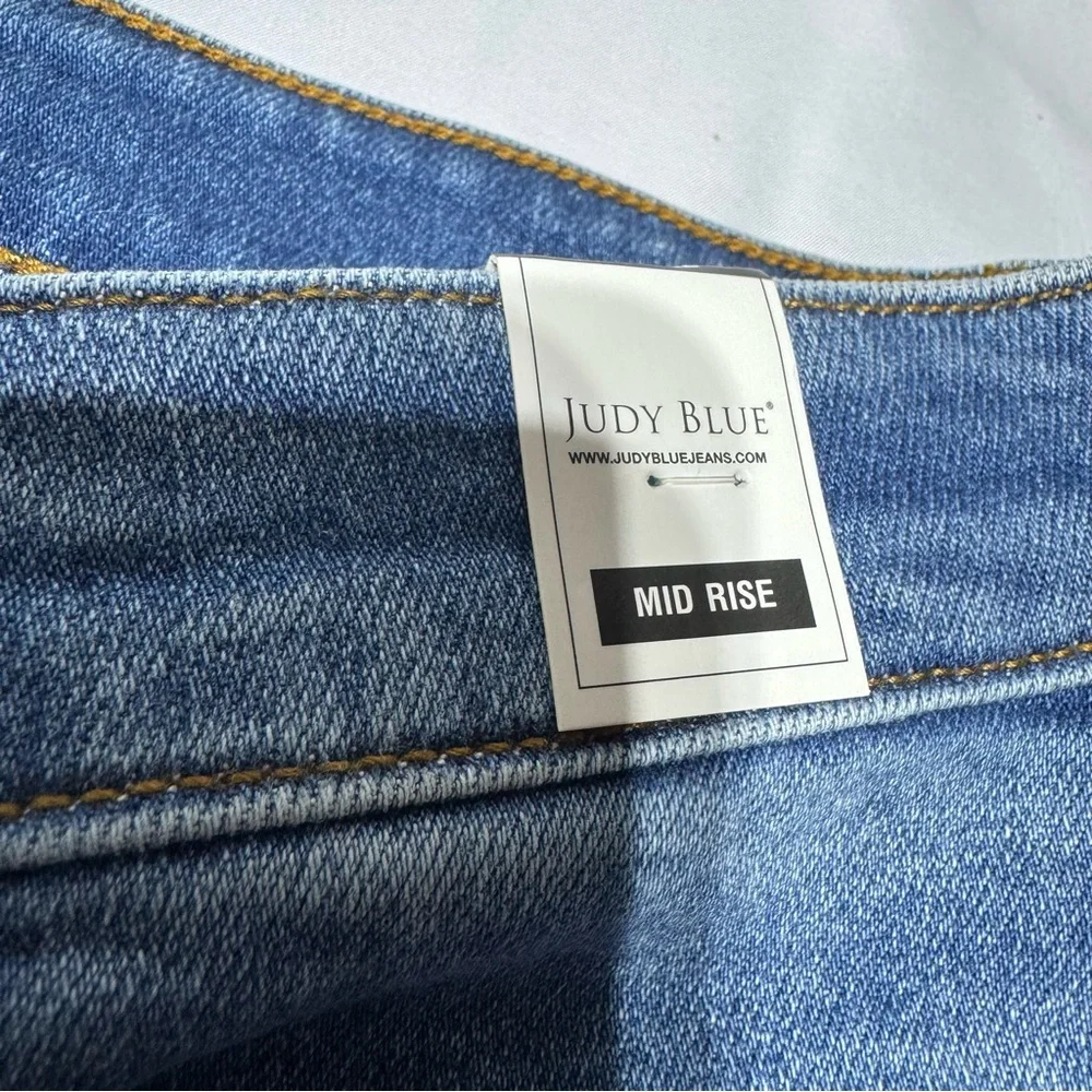 Judy Blue Womens Distressed Fray‎ Hem Denim Cut Off Shorts Mid Rise Size 1XL New